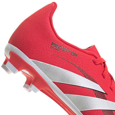 Buty ADIDAS ID3813 Predator Club FG/MG rozm.33 Buty ADIDAS ID3813 Predator Club FG/MG rozm.33