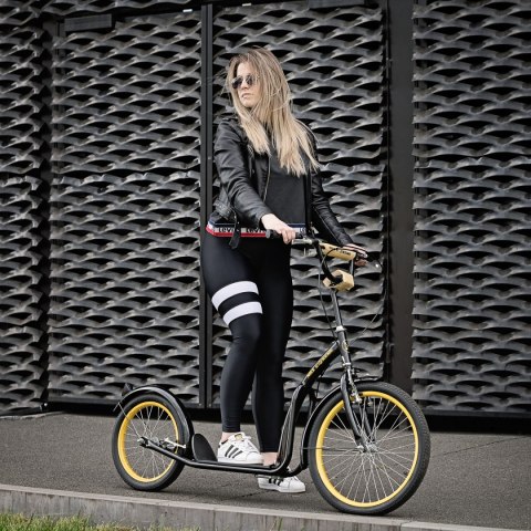 WH200 BLACK/GOLD 20/16'' HULAJNOGA Z POMP. KOŁAMI NILS EXTREME WH200 BLACK/GOLD 20/16'' HULAJNOGA Z POMP. KOŁAMI NILS EXTREME