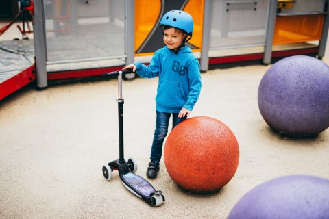 HLB1310 LED HULAJNOGA DZIECIĘCA CZARNA NILS FUN